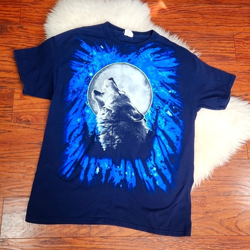 Y2k Wolf Graphic Gilden Cotton Tshirt